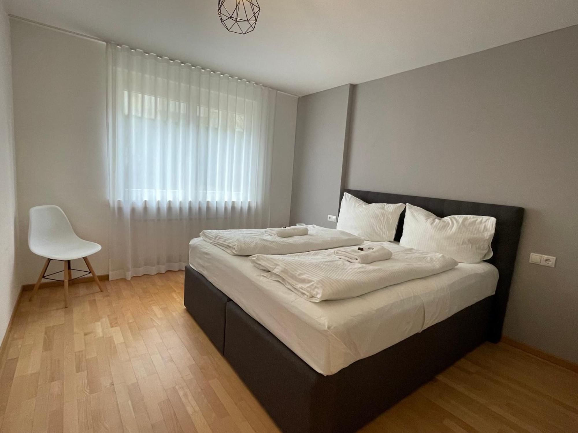 Stylische Stadt-Wohnung Bregenz - Mit Parkplatz Bagian luar foto